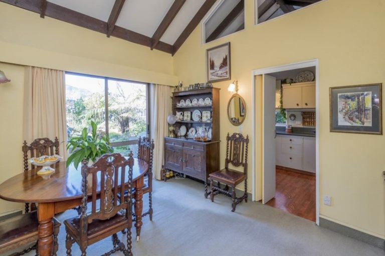 Photo of property in 373a Te Moana Road, Waikanae, 5036