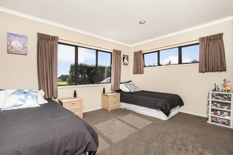 Photo of property in 72 Hunter Road, Patumahoe, Pukekohe, 2678