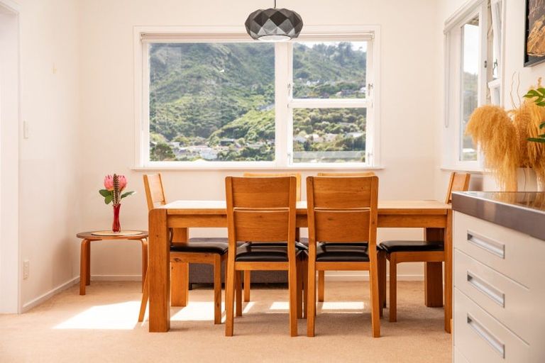 Photo of property in 32 Motueka Street, Ngaio, Wellington, 6035