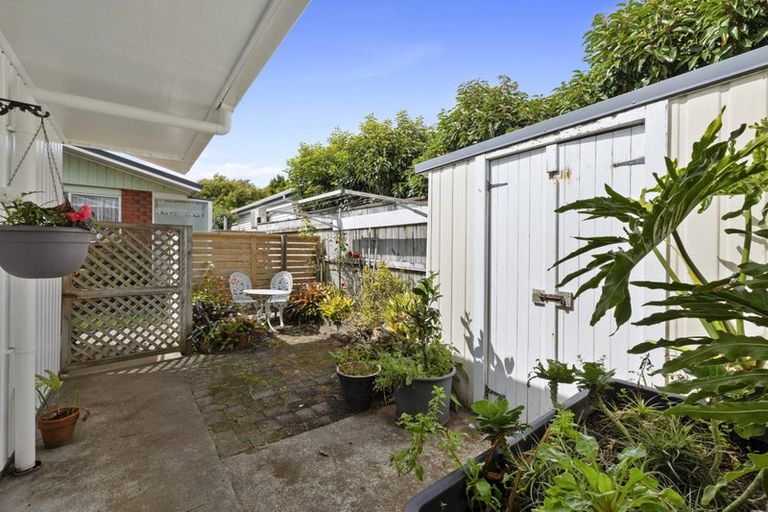 Photo of property in 1/159 Carrington Street, Lower Vogeltown, New Plymouth, 4310