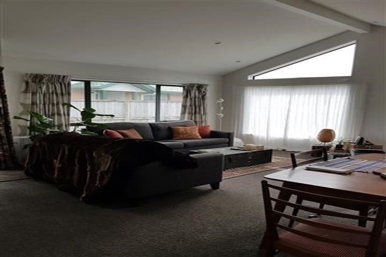 Photo of property in 39a Apple Terrace, Ranui, Porirua, 5024