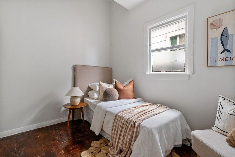 Photo of property in 138 Rongotai Road, Kilbirnie, Wellington, 6022