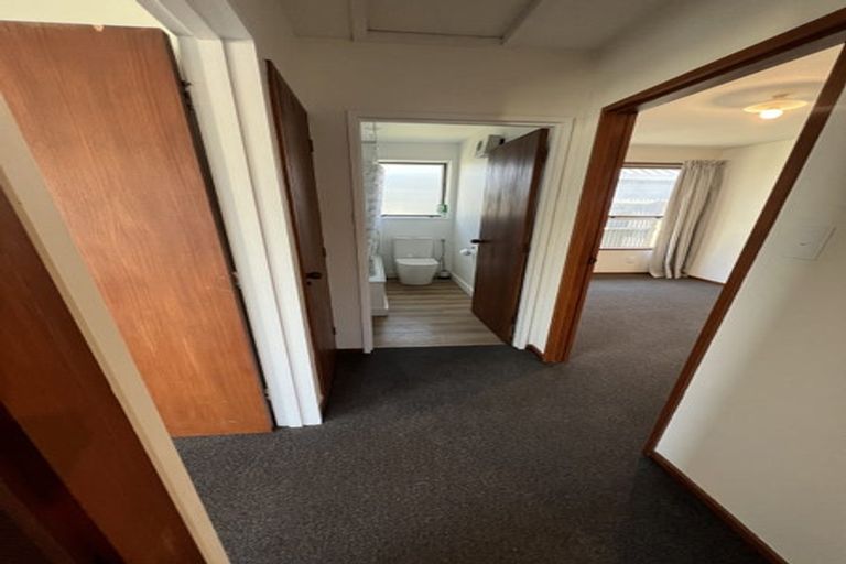 Photo of property in 4/8 Peer Street, Upper Riccarton, Christchurch, 8041