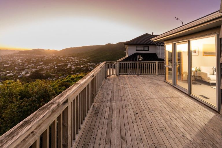 Photo of property in 3 Kapil Grove, Khandallah, Wellington, 6035