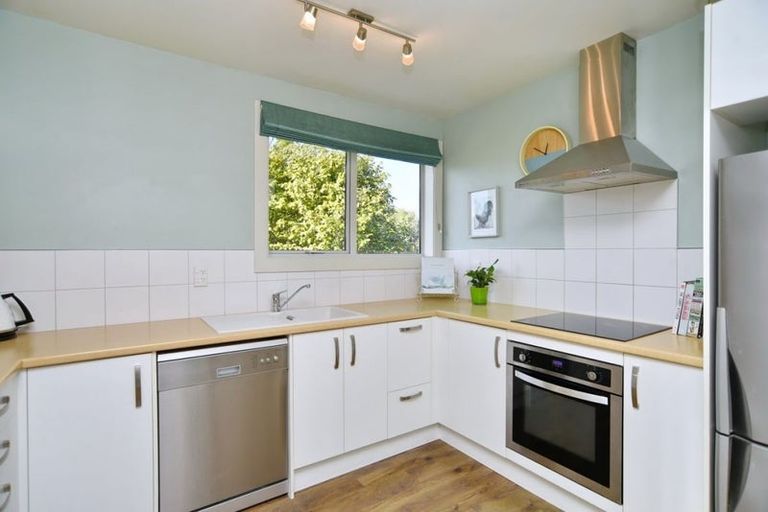 Photo of property in 9 Marlene Street, Casebrook, Christchurch, 8051