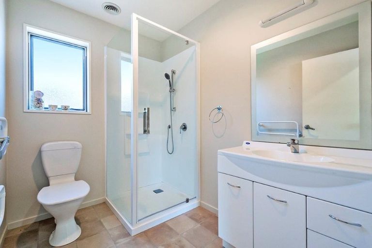 Photo of property in 14 Fulham Street, Islington, Christchurch, 8042