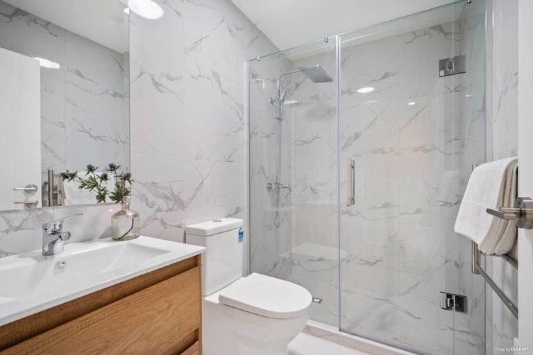 Photo of property in 4/9 Smiths Avenue, Papakura, 2110