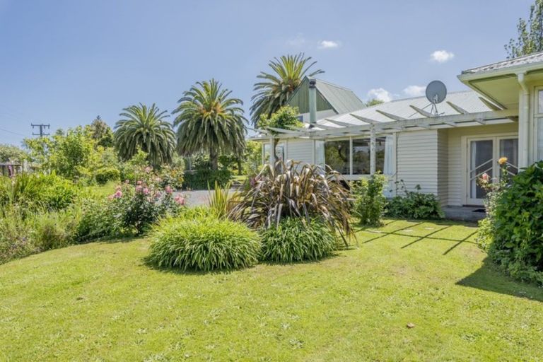 Photo of property in 191 Koputaroa Road, Koputaroa, Levin, 5575