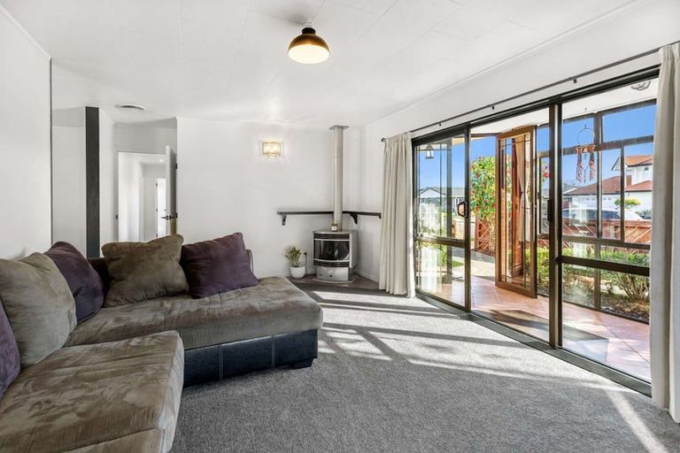 Photo of property in 7 Easton Way, Levin, 5510