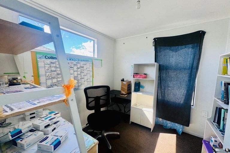 Photo of property in 2/268 Porchester Road, Takanini, 2112