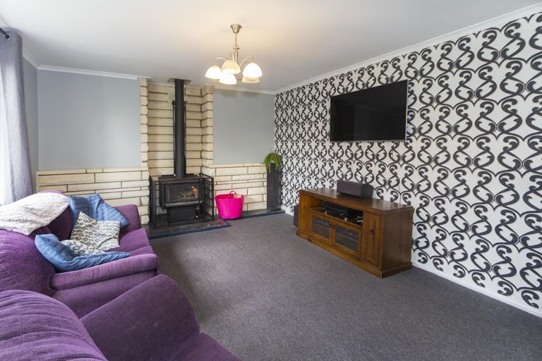 Photo of property in 16 Round Hill Road, Reidston, Oamaru, 9492