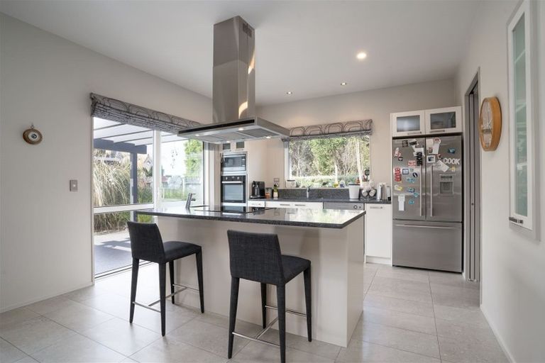 Photo of property in 4 Yarrum Lane, Avonhead, Christchurch, 8042