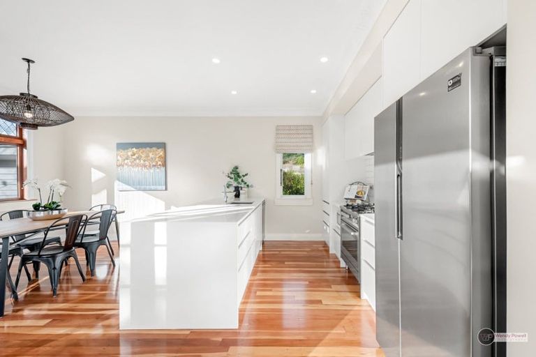 Photo of property in 35 Burnside Street, Waterloo, Lower Hutt, 5011