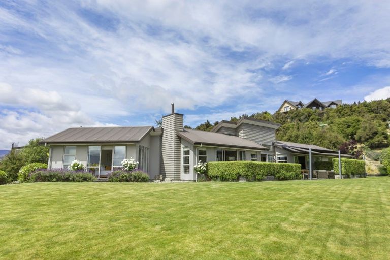 Photo of property in 26 Hardie Place, Albert Town, Wanaka, 9305