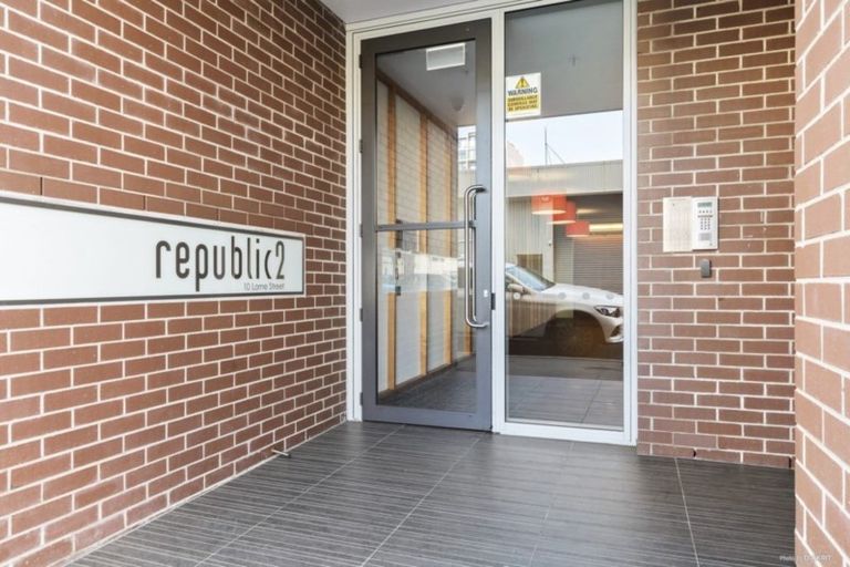 Photo of property in Republic2, 6l/10 Lorne Street, Te Aro, Wellington, 6011