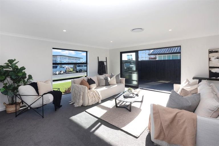 Photo of property in 42 Candlesticks Crescent, Lincoln, 7608