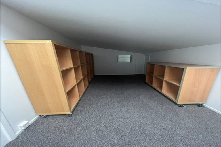 Photo of property in 1/8 Wood Street, Papakura, 2110