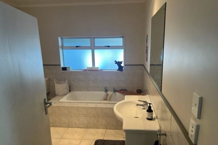 Photo of property in 20 Morse Street, Marewa, Napier, 4110