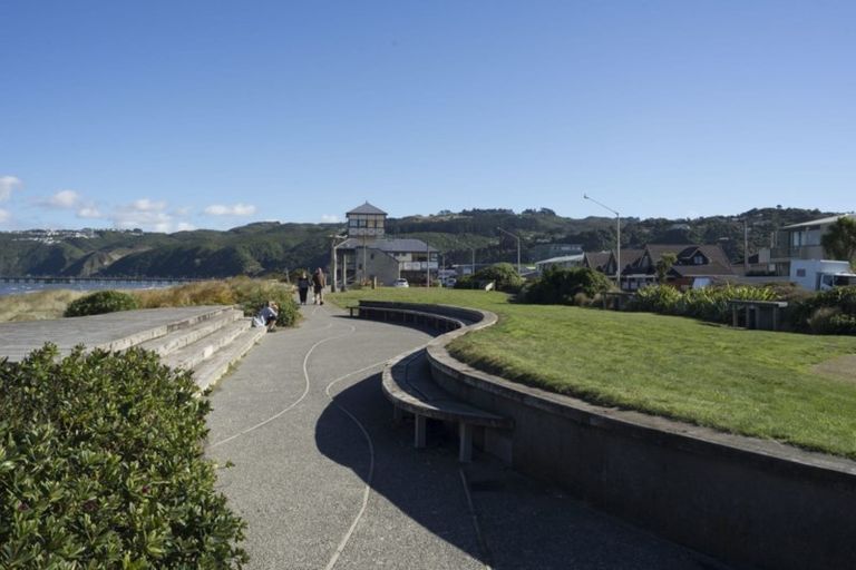 Photo of property in 13 Bay Street, Petone, Lower Hutt, 5012