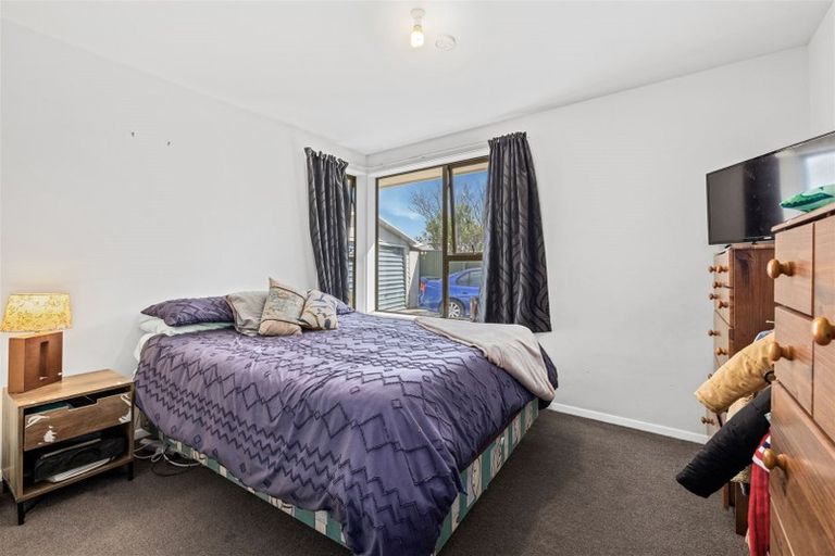 Photo of property in 33 Bournemouth Crescent, Aranui, Christchurch, 8061