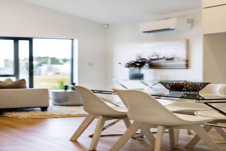 Photo of property in 42 Biokovo Street, Massey, Auckland, 0614