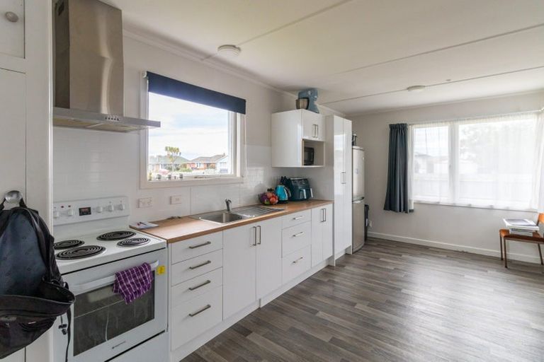 Photo of property in 272 Conyers Street, Strathern, Invercargill, 9812