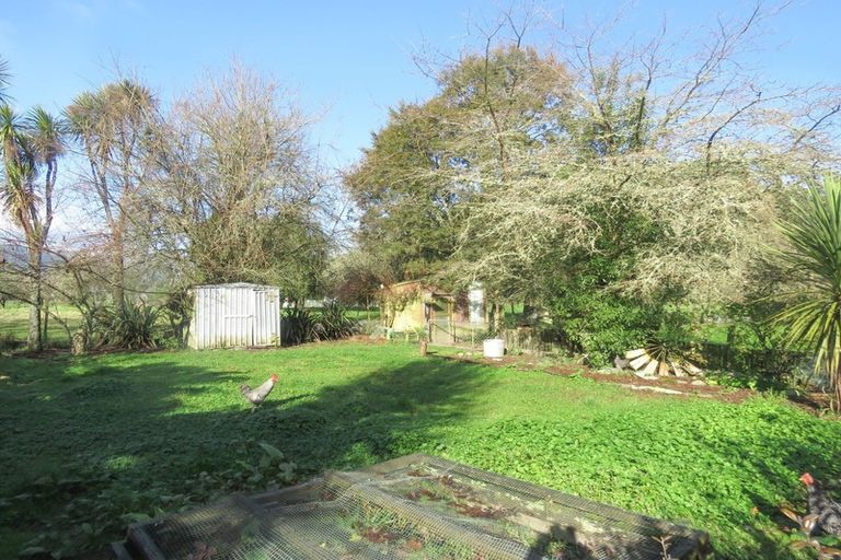 Photo of property in 40 Boatmans Road, Cronadun, Reefton, 7895