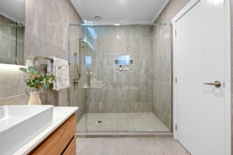 Photo of property in 92 Maanihi Drive, Rototuna North, Hamilton, 3210