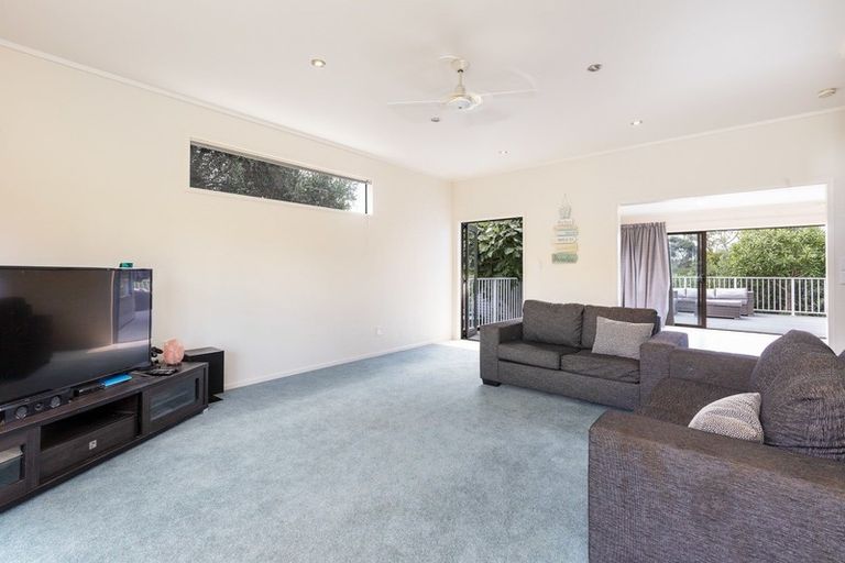 Photo of property in 8 Taranui Place, Mangawhai Heads, Mangawhai, 0505