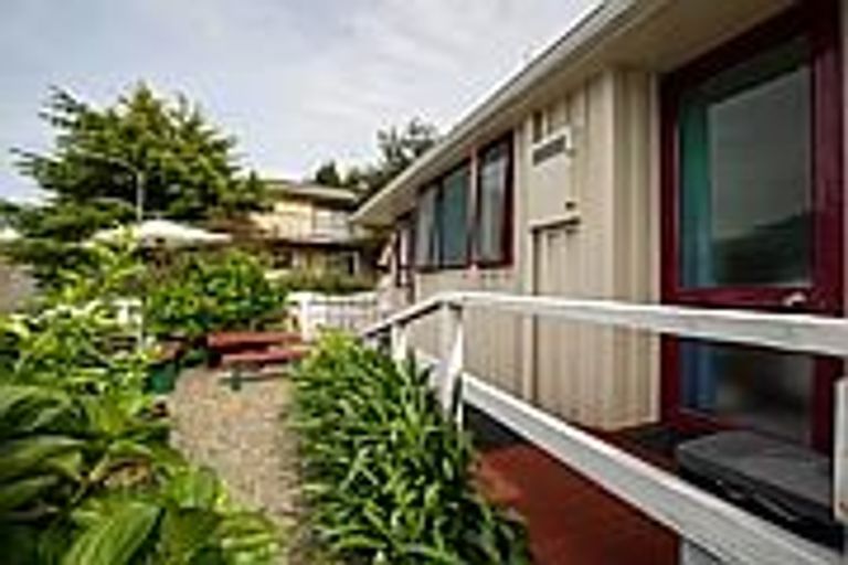 Photo of property in 6 Saint Ann Place, Toi Toi, Nelson, 7010
