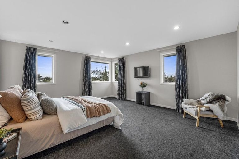 Photo of property in 6 Milano Boulevard, Karaka, Papakura, 2113