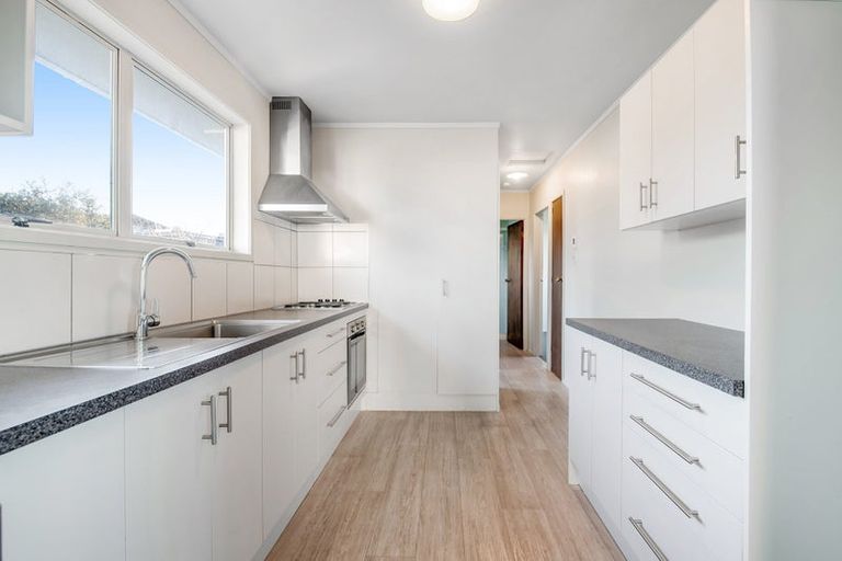 Photo of property in 11 Kawau View Road, Snells Beach, 0920