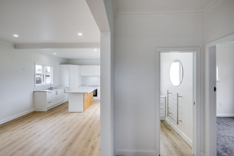 Photo of property in 511 Jervois Street, Mayfair, Hastings, 4122