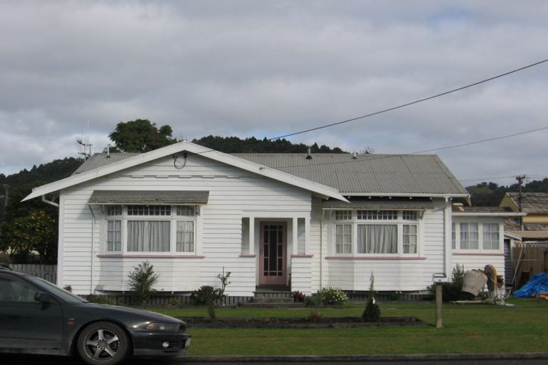Photo of property in 19 Wallace Street, Regent, Whangarei, 0112
