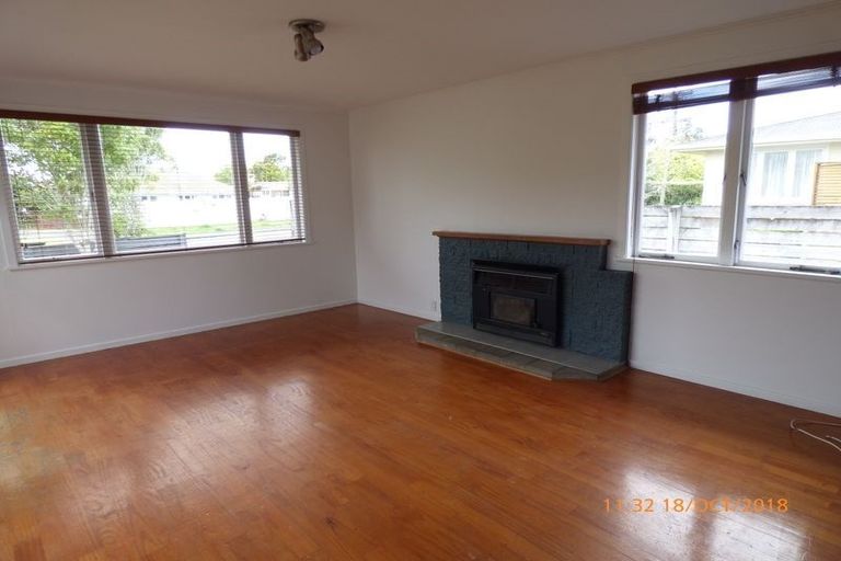 Photo of property in 106 Lancaster Road, Beach Haven, Auckland, 0626