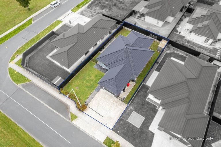 Photo of property in 28 Fenwick Crescent, Wallaceville, Upper Hutt, 5018