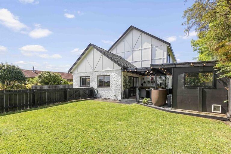 Photo of property in 66 Chedworth Avenue, Chedworth, Hamilton, 3210