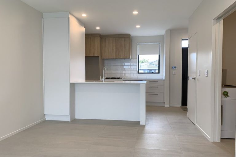 Photo of property in 87 Waituarua Drive, Takanini, Auckland, 2112