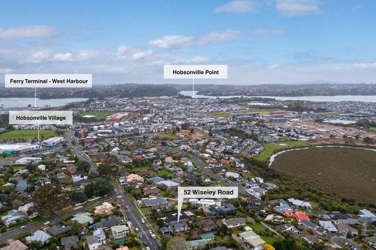 Photo of property in 52 Wiseley Road, Hobsonville, Auckland, 0618