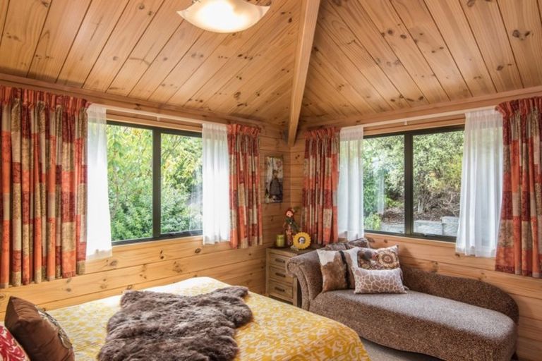 Photo of property in 53d Kotare Street, Waikanae, 5036