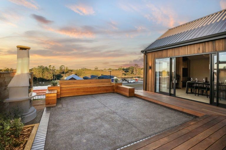 Photo of property in 25 Oralee Terrace, Peacocke, Hamilton, 3206