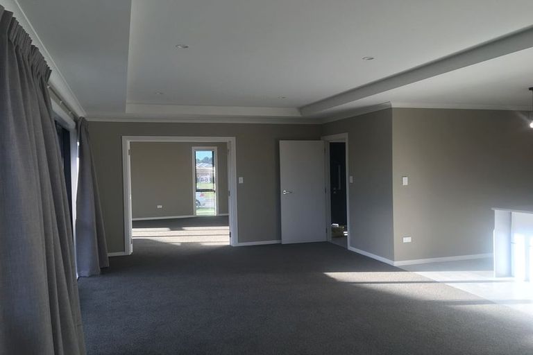 Photo of property in 64 Watkins Drive, Rangiora, 7400