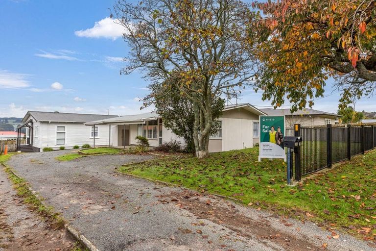 Photo of property in 20 Leslie Avenue, Western Heights, Rotorua, 3015