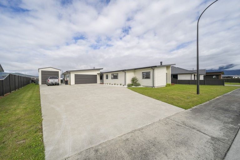 Photo of property in 43 South Arm Drive, Te Anau, 9600