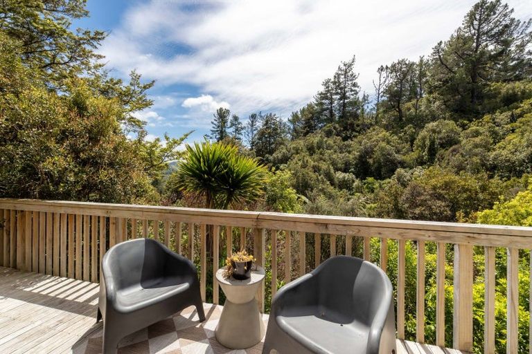 Photo of property in 32 Mount Marua Way, Timberlea, Upper Hutt, 5018