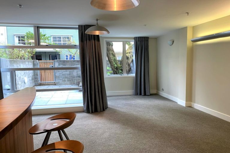 Photo of property in St Pauls Apartments, 100/43 Mulgrave Street, Thorndon, Wellington, 6011