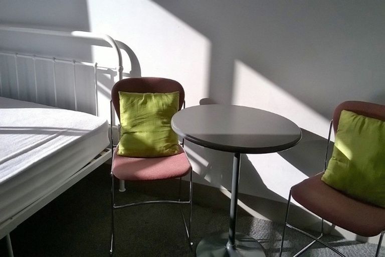 Photo of property in Urbane Apartments, 22/29 Webb Street, Mount Cook, Wellington, 6011