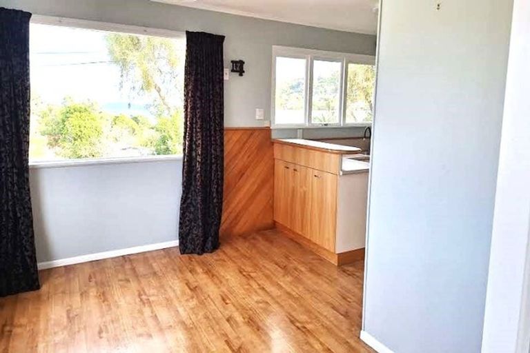 Photo of property in 93b Normandale Road, Normandale, Lower Hutt, 5010
