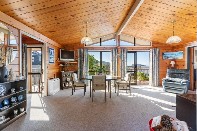 Photo of property in 121 Bruce Wallace Place, Whangamata, 3620