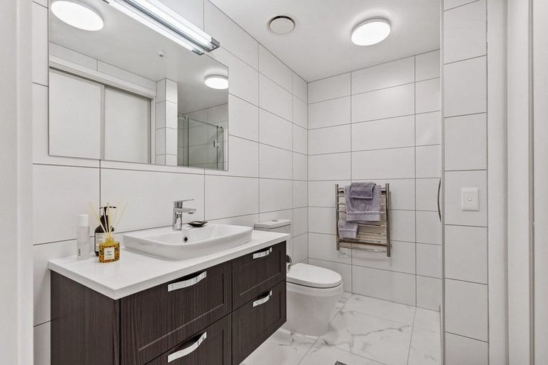 Photo of property in 126 Eaves Bush Parade, Orewa, 0931